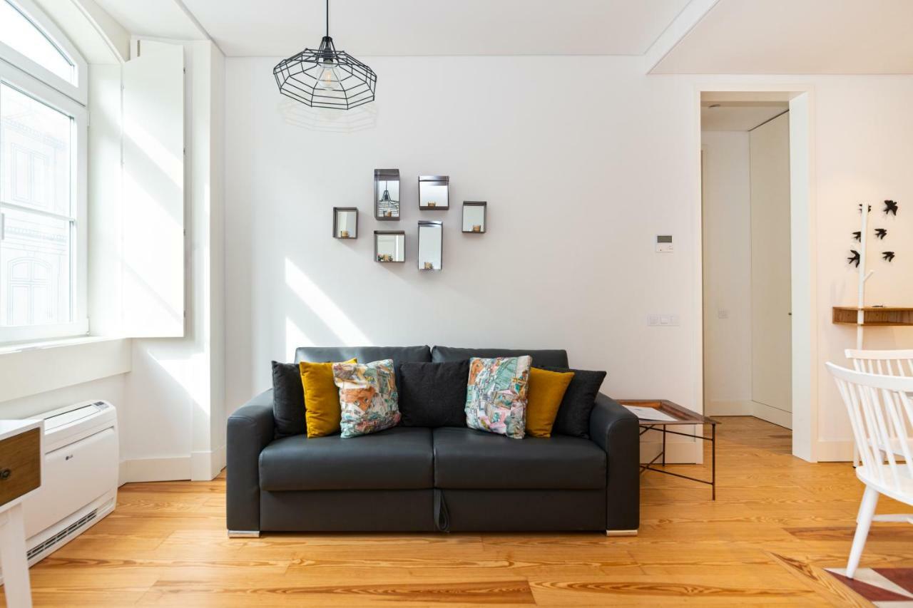 Modern Apartment In The Historical Center Lissabon Buitenkant foto