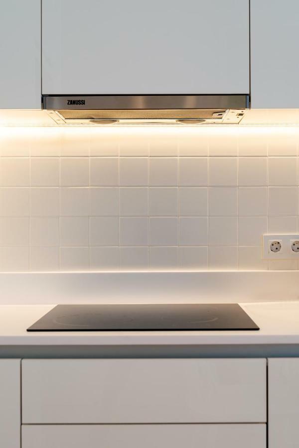 Modern Apartment In The Historical Center Lissabon Buitenkant foto