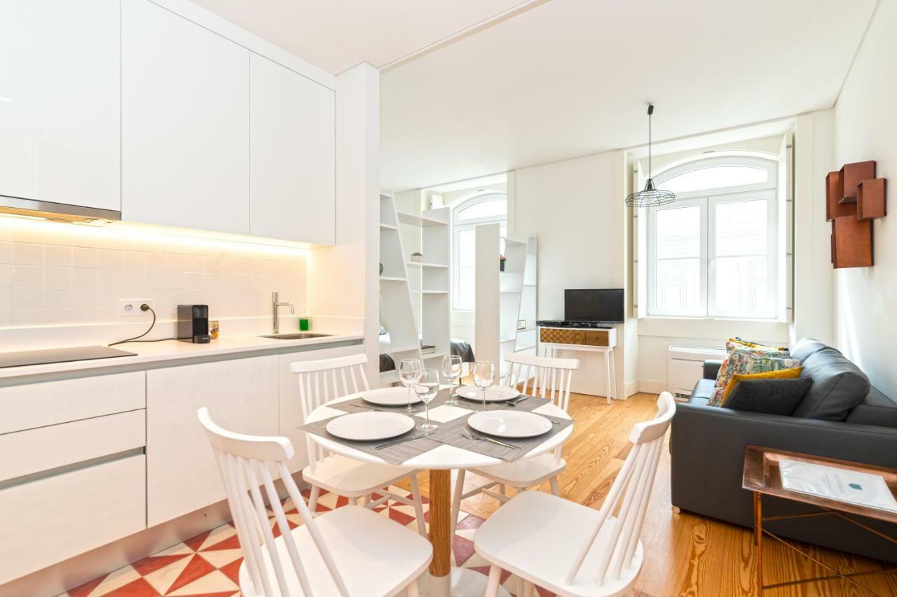Modern Apartment In The Historical Center Lissabon Buitenkant foto