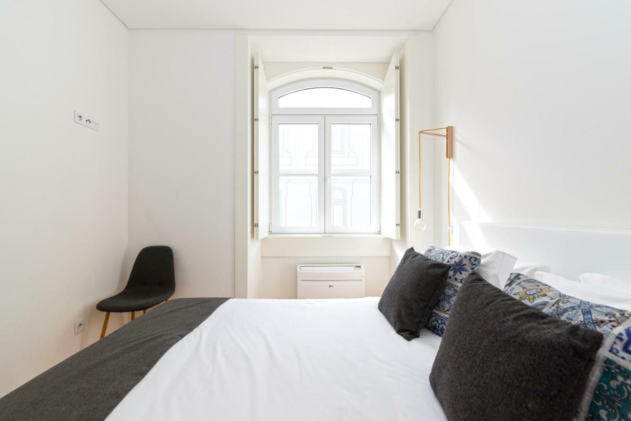 Modern Apartment In The Historical Center Lissabon Buitenkant foto
