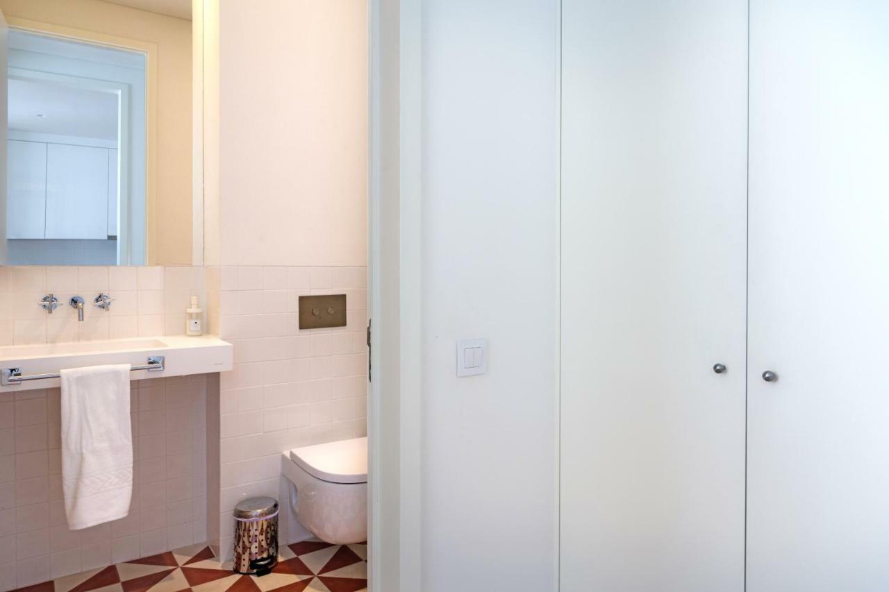 Modern Apartment In The Historical Center Lissabon Buitenkant foto
