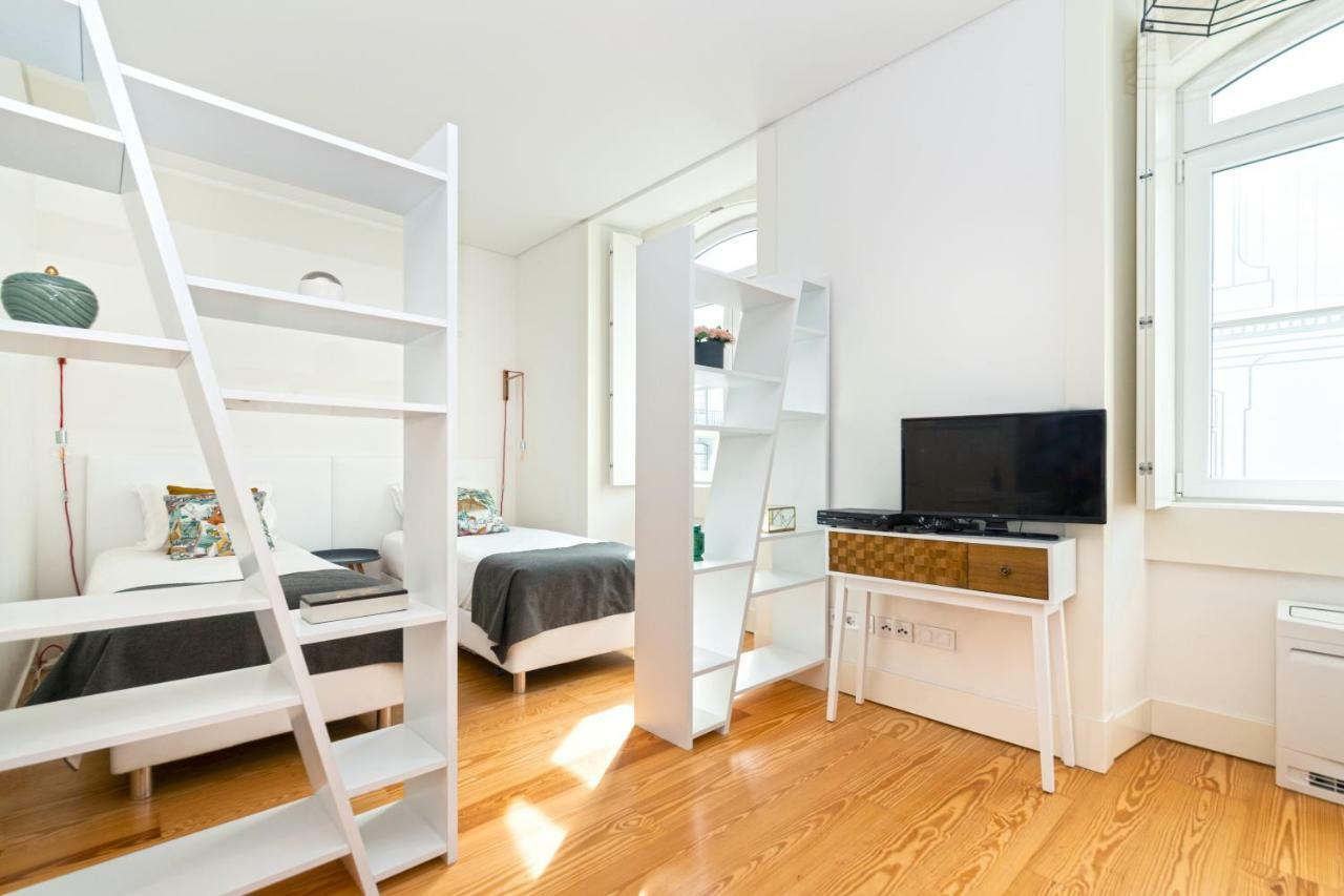 Modern Apartment In The Historical Center Lissabon Buitenkant foto