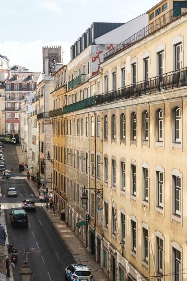 Modern Apartment In The Historical Center Lissabon Buitenkant foto